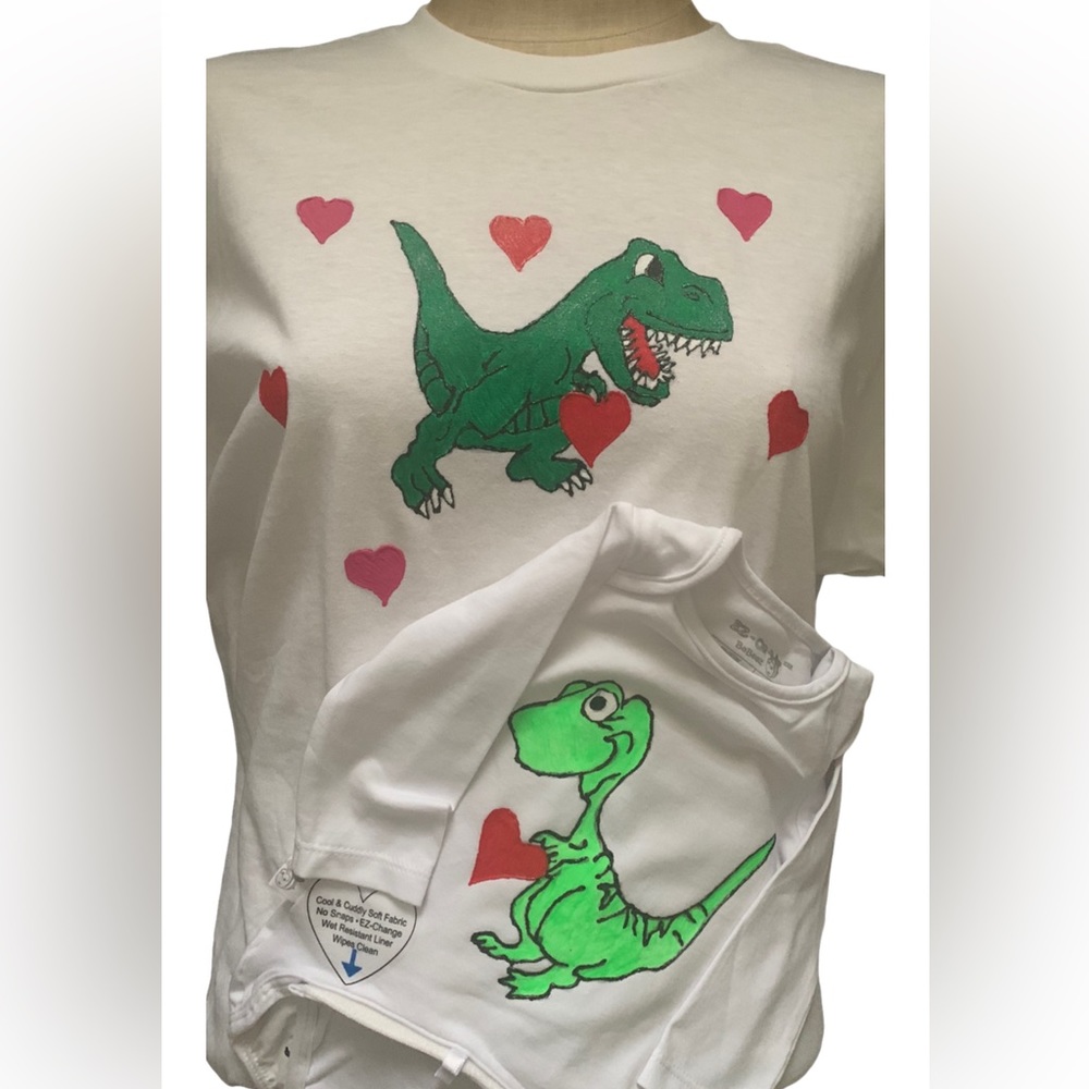 Valentine Dinosaur Matching Mom T-shirt & Baby Bodysuit